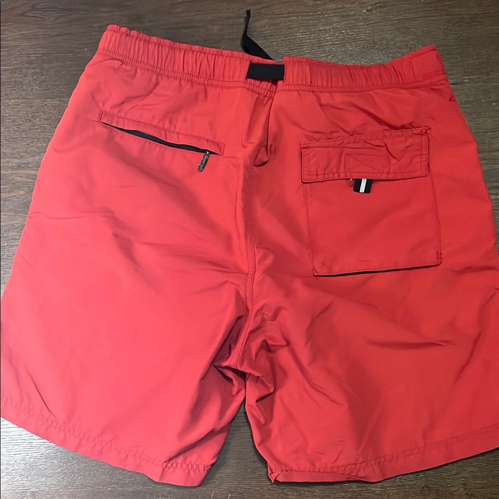 Men's Eddie Bauer Red and Orange cargo pocket multi function Shorts - Picture 9 of 10